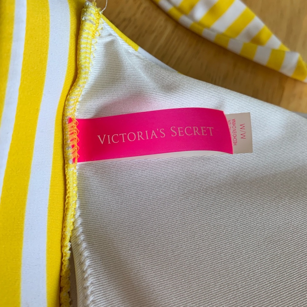 Yellow and White Triangle Bathing Suit Top - Picture 3 of 3